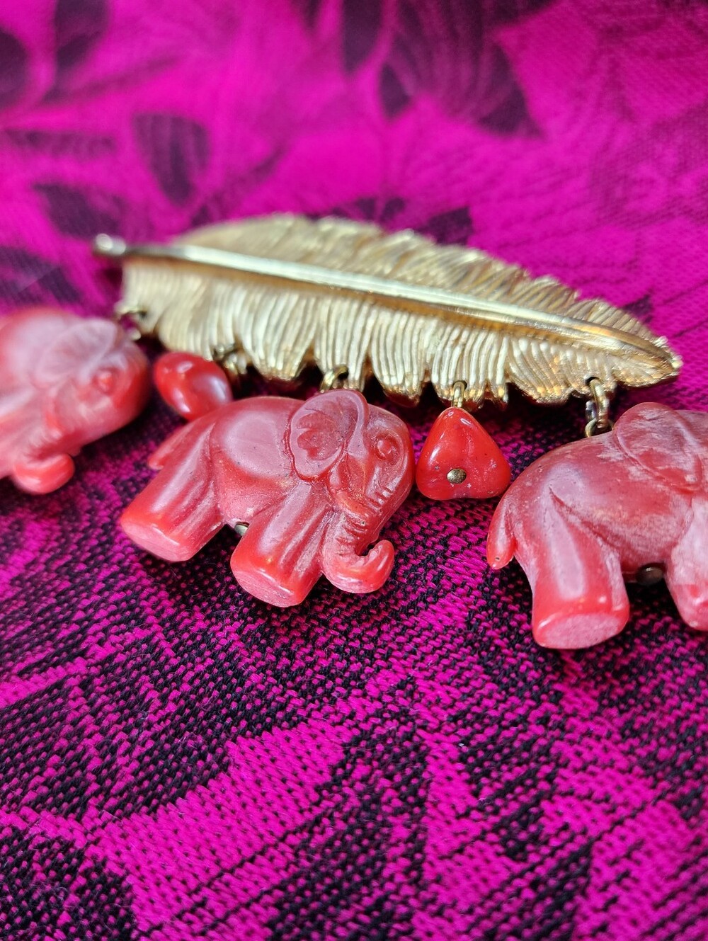 Vintage Signed Poggi Paris Feather Brooch With Carved Elephant Charms.